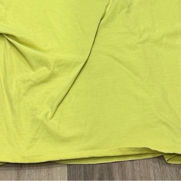 Champion Yellow Tee with Green Logo size XL - Picture 4 of 4